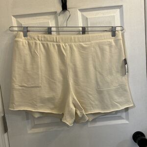 NWT Universal Thread Women’s 2XL Cream Cotton Lounge Shorts with Pockets